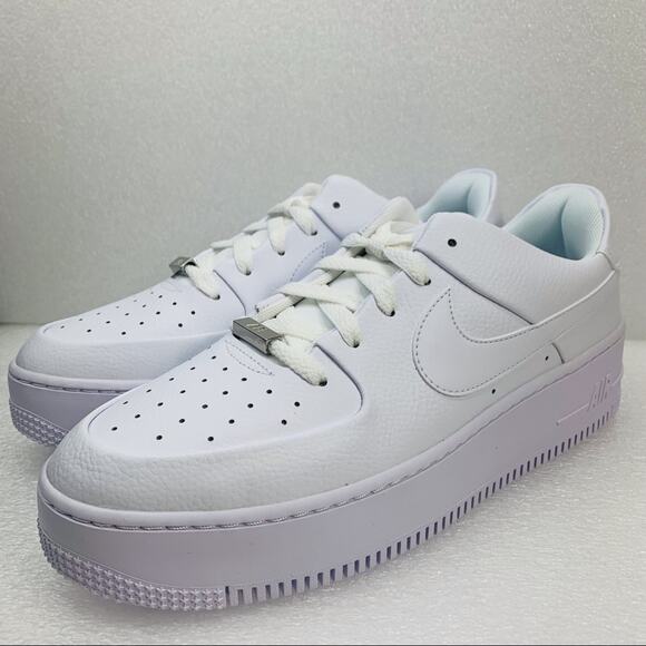 NIKE Air Force 1 Sage Low AR5339-100 White Sneaker Shoes - Women's 11.5 - Picture 3 of 11